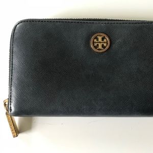Tory Burch Black & Gold Zip Wallet